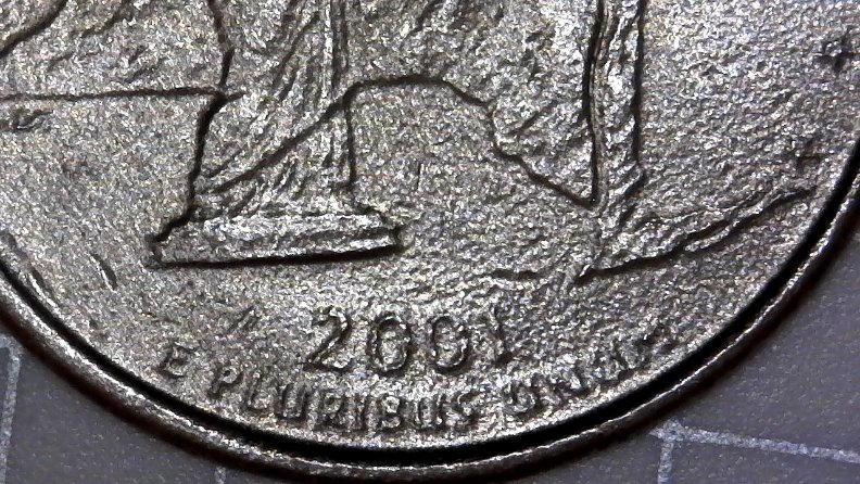 2001-D-New-York-Quarter-Error-To-Whole-Coin.-Any-Ideas?